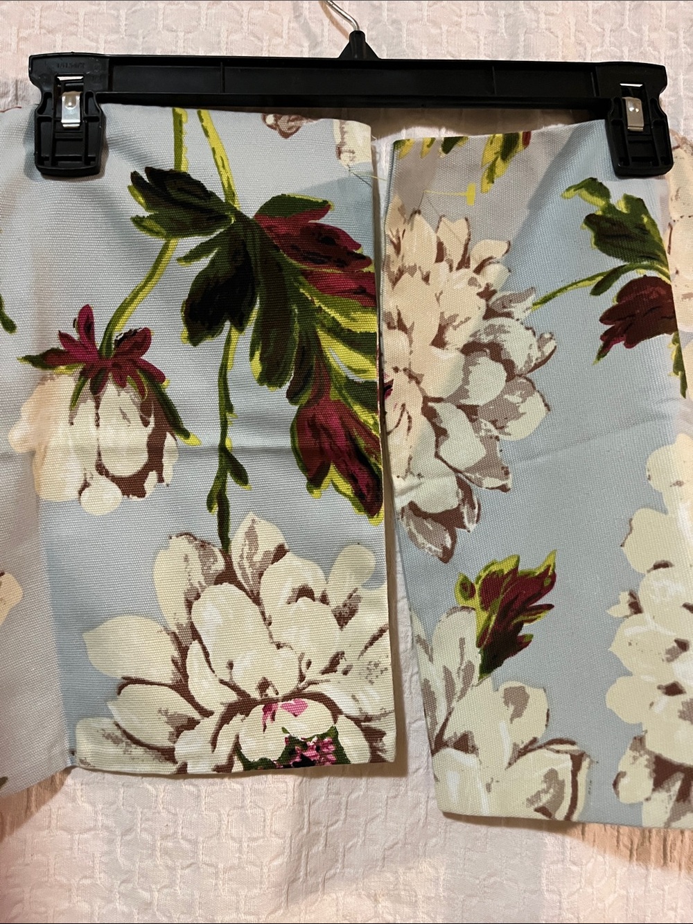 (2) PILLOW COVERS NWOT TANG DEPOT - 100% Cotton - Cottagecore - Floral - Zipper